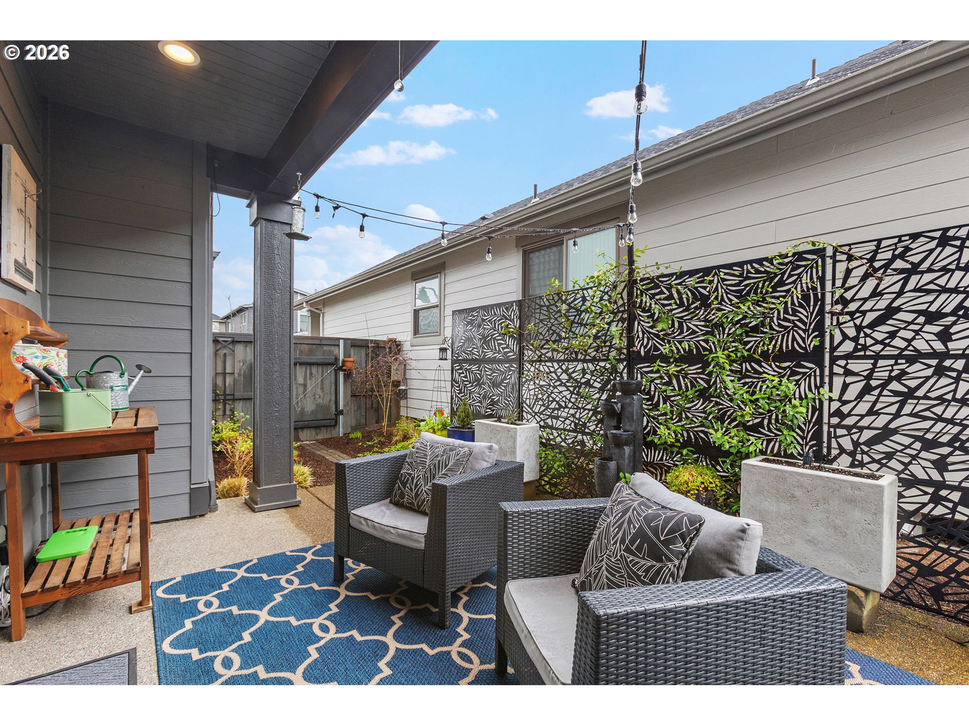7262 Southwest Woodbury Loop Wilsonville, OR 97070 - Photo 29 of 34 Patio