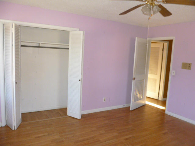 110 Simmons Road Loudon, TN 37774 - Photo 13 of 20 Br2