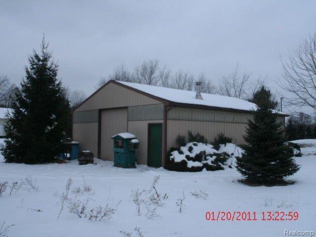 19100 33 Mile Road Armada, MI 48005 - Photo 17 of 18 Second View of Pole Barn
