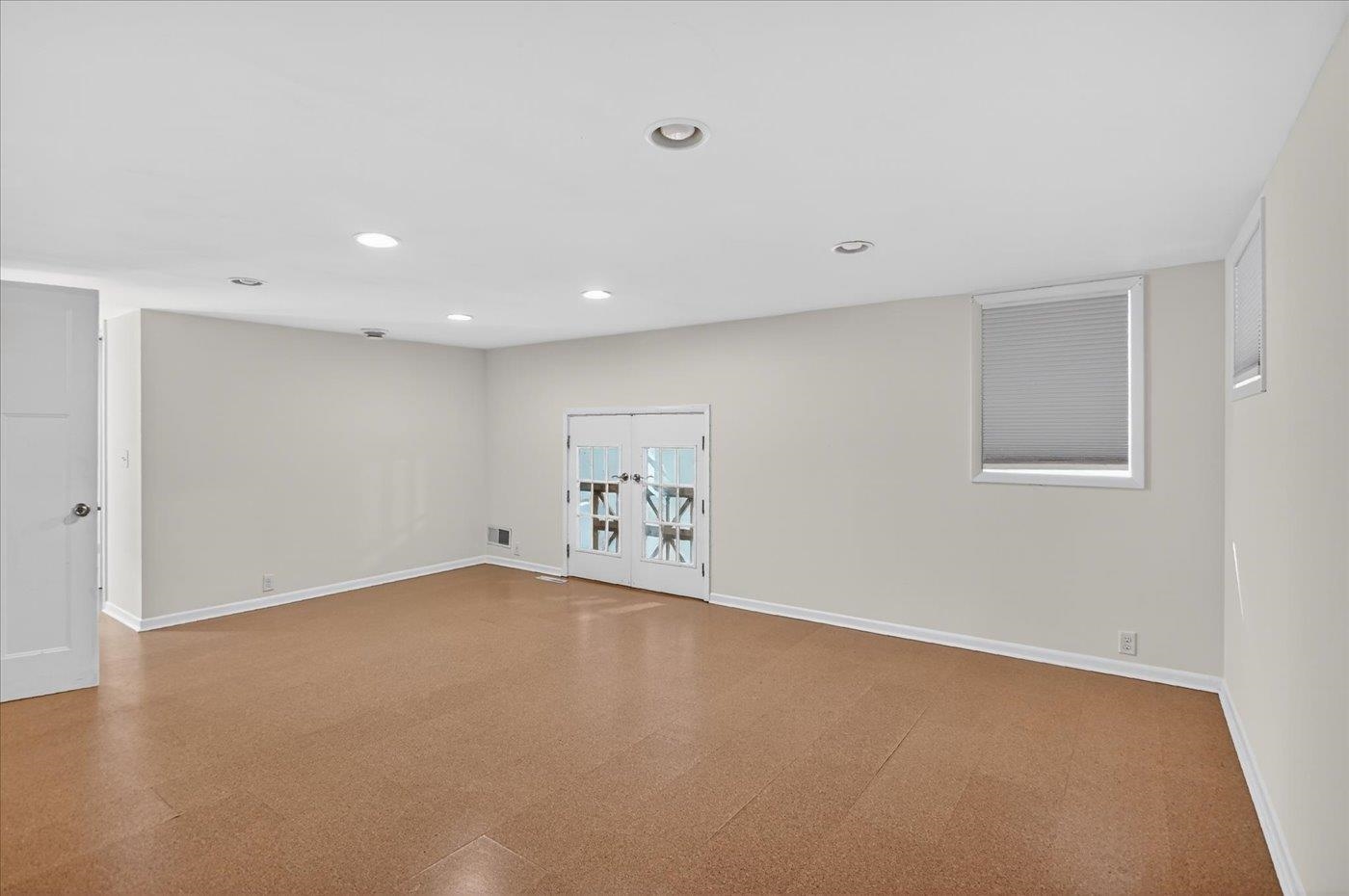 2641 Chamberlain Avenue Madison, WI 53705 - Photo 25 of 52