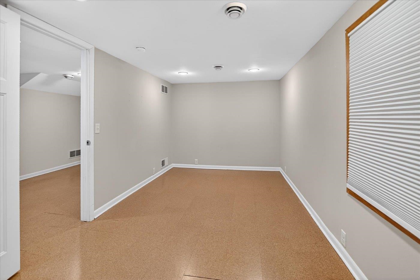 2641 Chamberlain Avenue Madison, WI 53705 - Photo 32 of 52