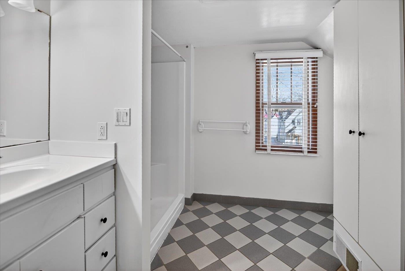 2641 Chamberlain Avenue Madison, WI 53705 - Photo 36 of 52