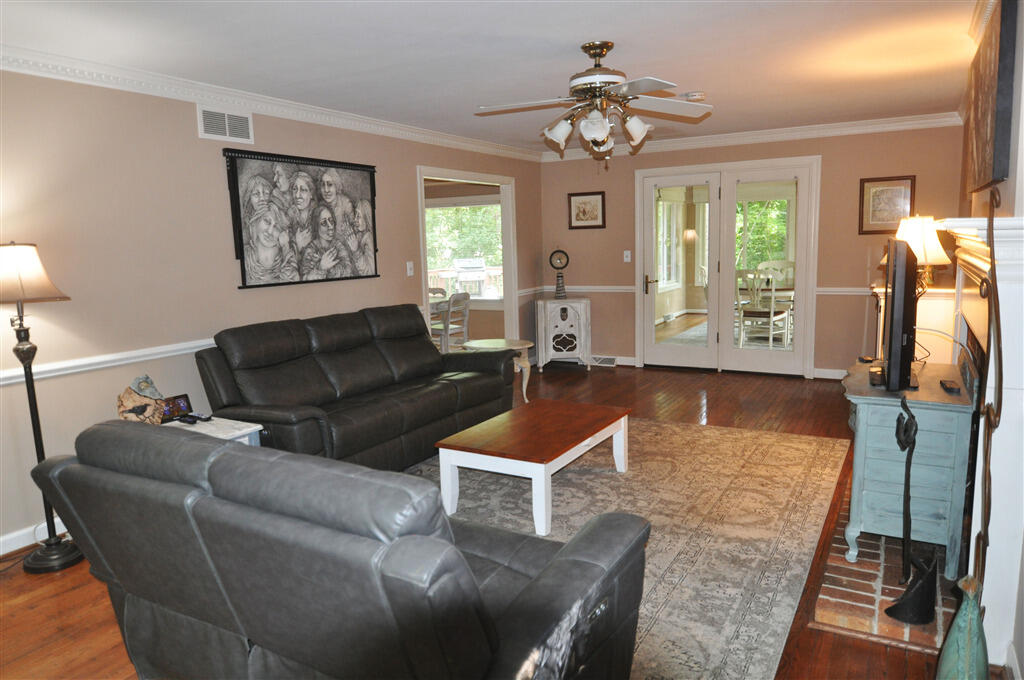 415 Old Spring Road Danville, VA 24540 - Photo 11 of 30 187204livingc_187204_S
