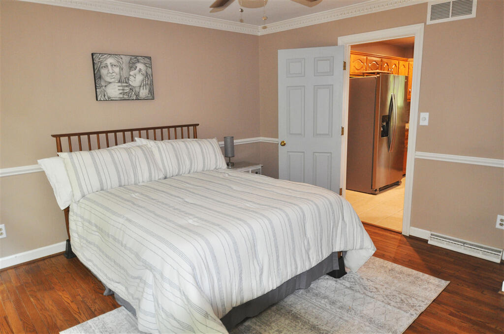 415 Old Spring Road Danville, VA 24540 - Photo 10 of 30 187194downstairsdiningusedasbedrooma_187