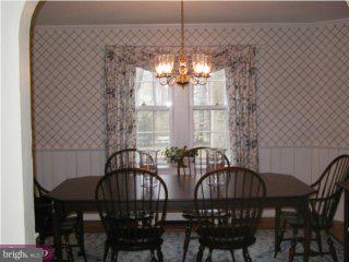 4 Effingham Road Yardley, PA 19067 - Photo 4 of 6 Gallery Image 4
