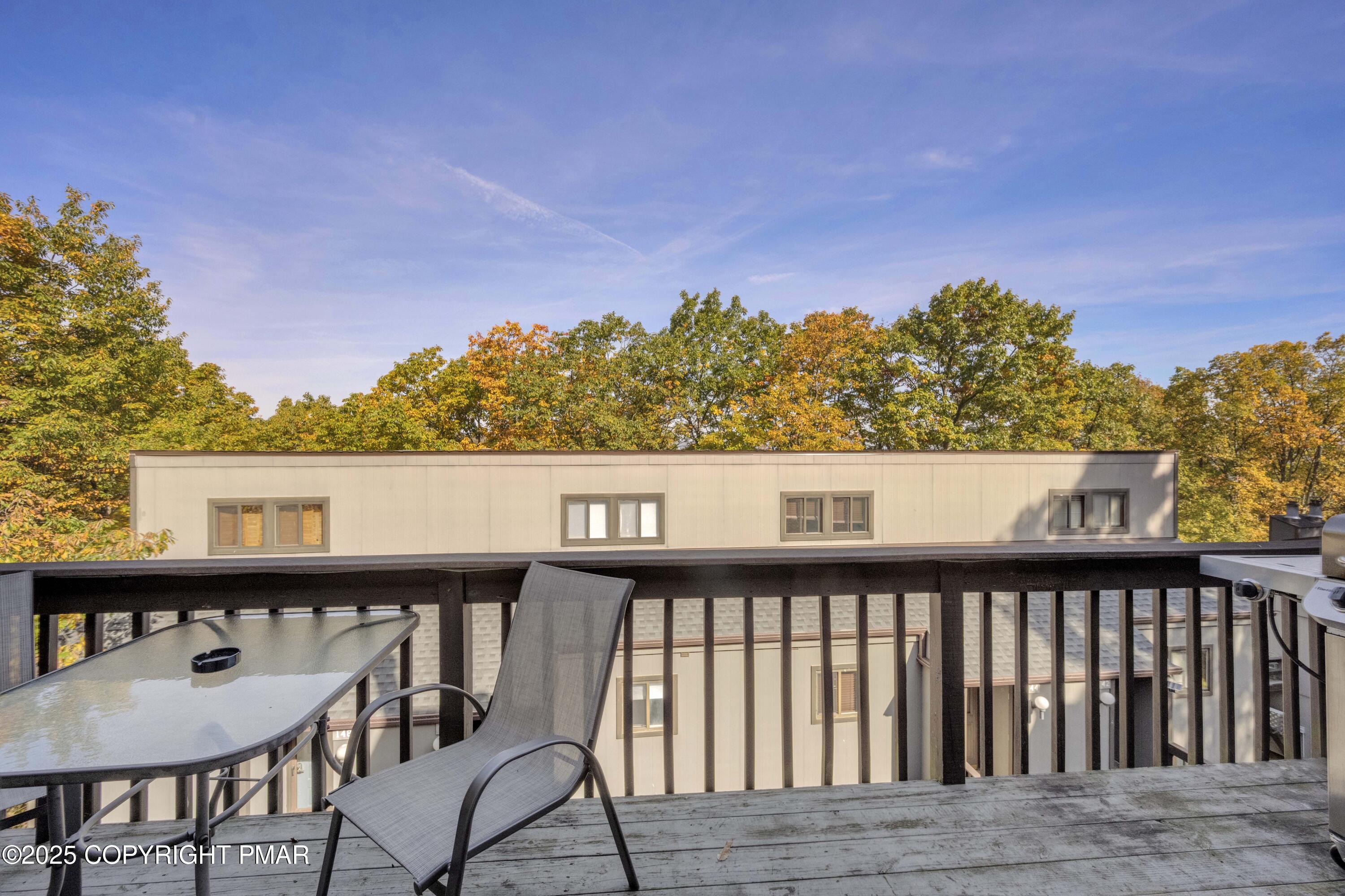 147 Cross Country Lane Tannersville, PA 18372 - Photo 16 of 39 a view of a roof deck