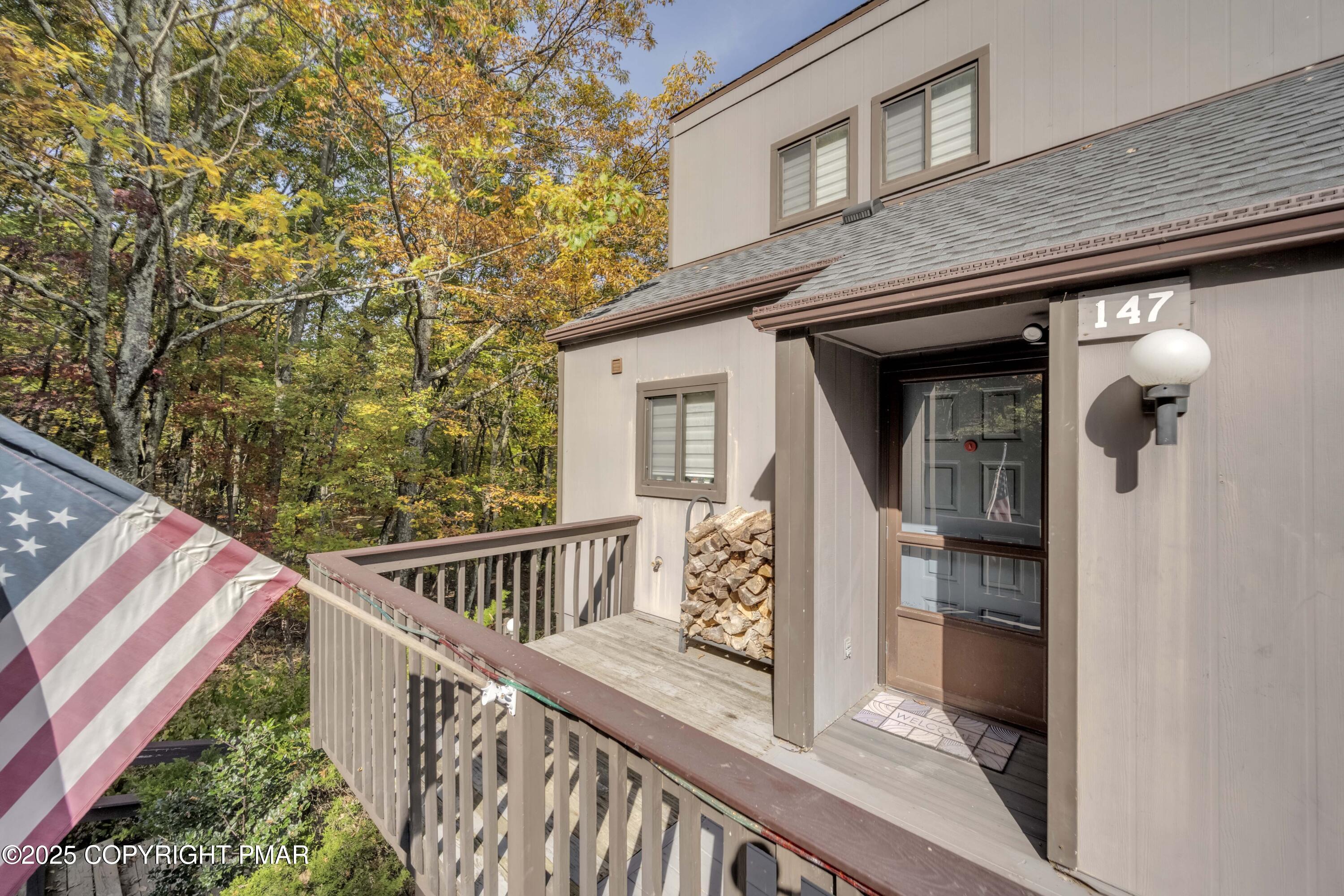 147 Cross Country Lane Tannersville, PA 18372 - Photo 3 of 39 a view of deck with patio