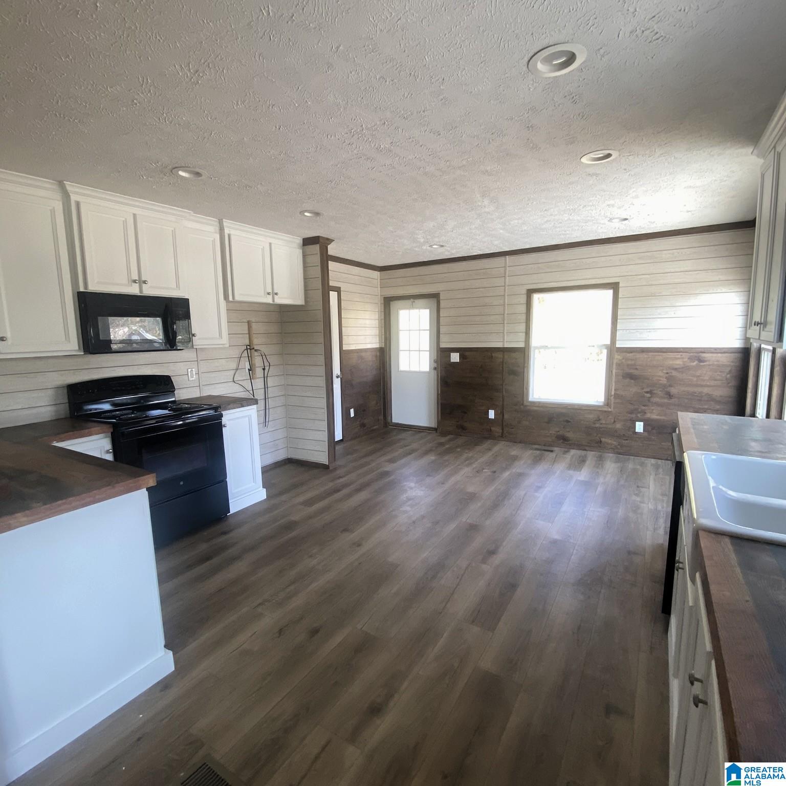 20407 Myers Road Athens, AL 35614 - Photo 14 of 26