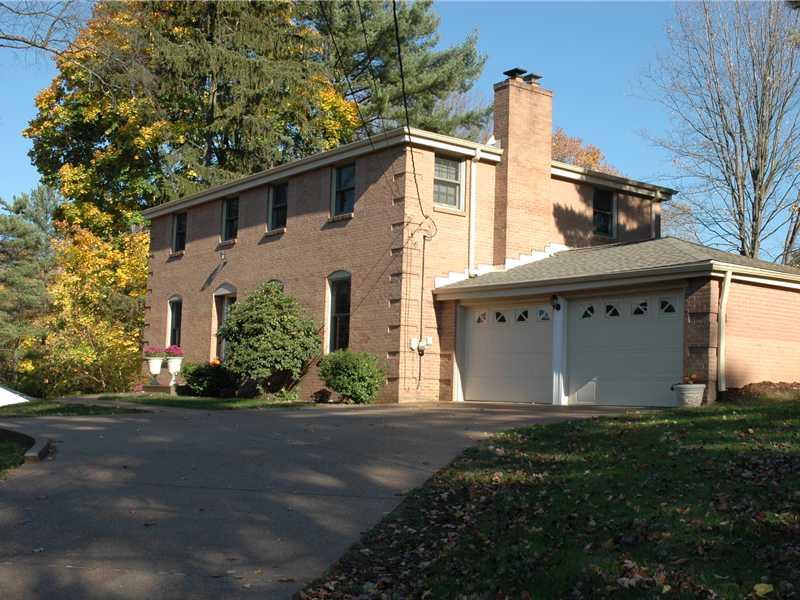 220 Rosscommon Road Wexford, PA 15090 - Photo 1 of 15 Exterior Front.