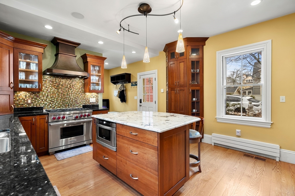 21 Avon Place Arlington, MA 02474 - Photo 11 of 42