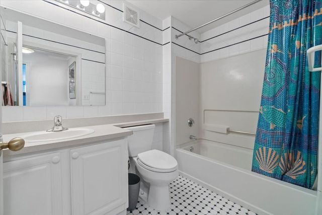 $750,000 | 150 Staniford Street, Unit 617, Boston, MA 02114