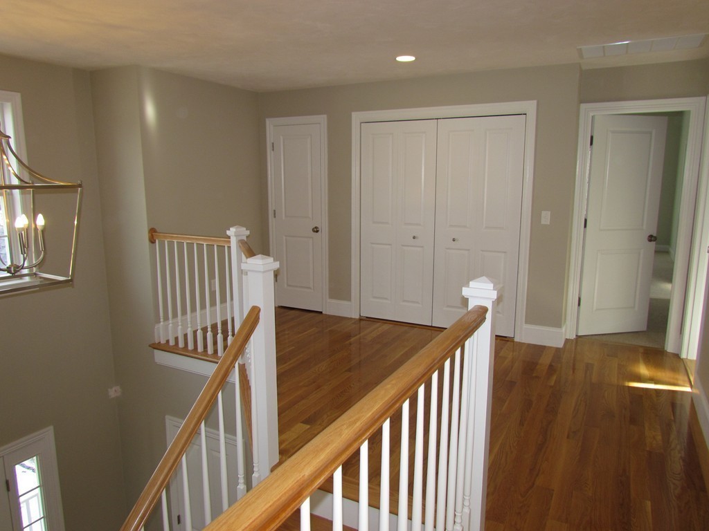 44 Jordan Road Holden, MA 01520 - Photo 7 of 17 Gallery Image 7