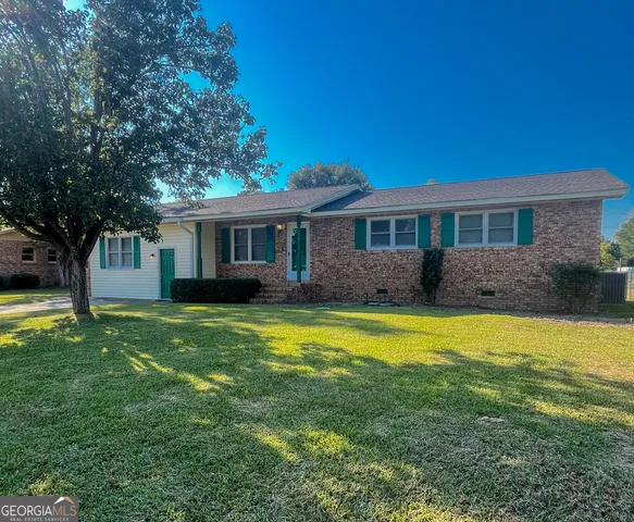 $205,000 | 404 Eastwood Drive, Dublin, GA 31021