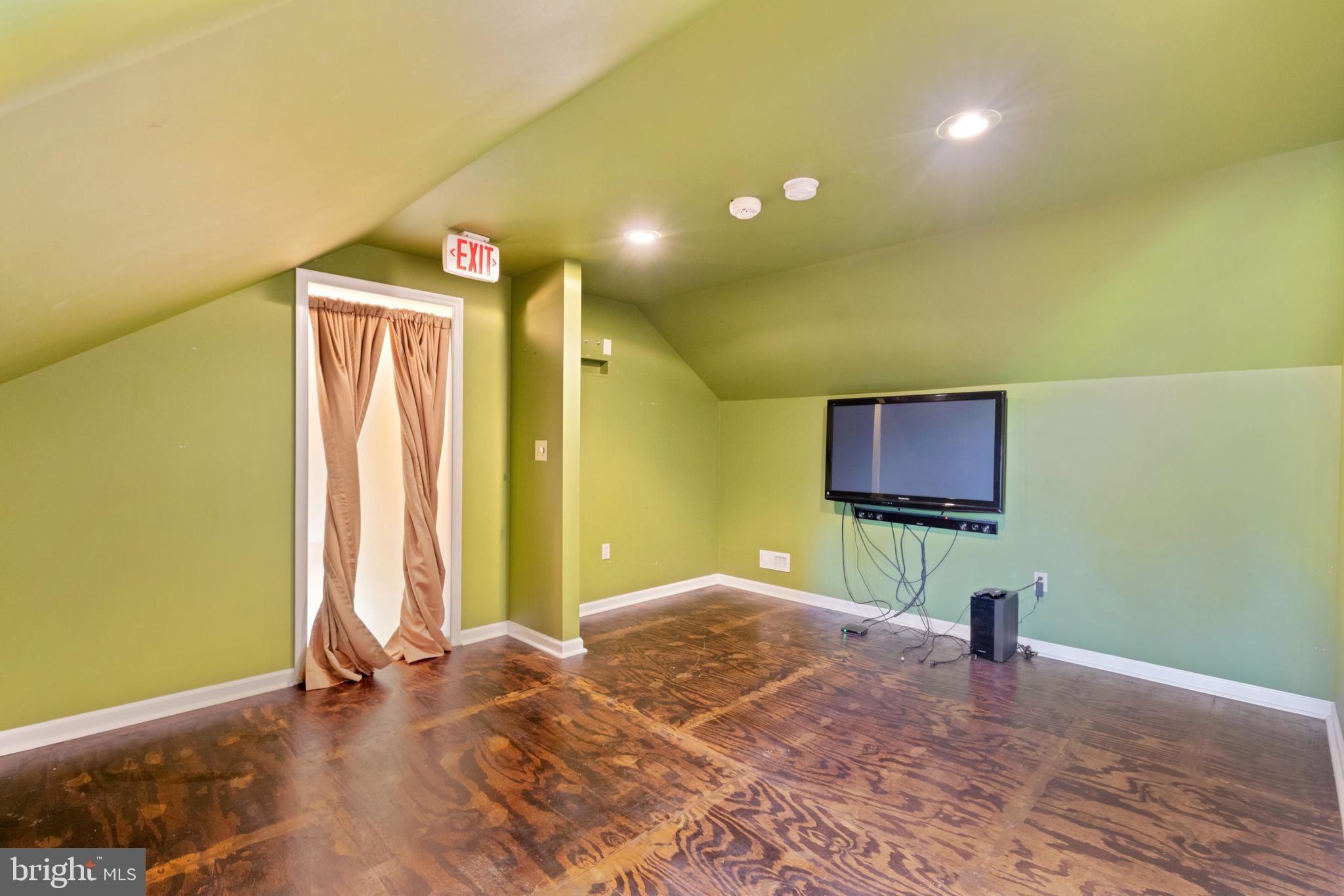 1634 Chestertown Road Allentown, PA 18104 - Photo 54 of 75 Gallery Image 54