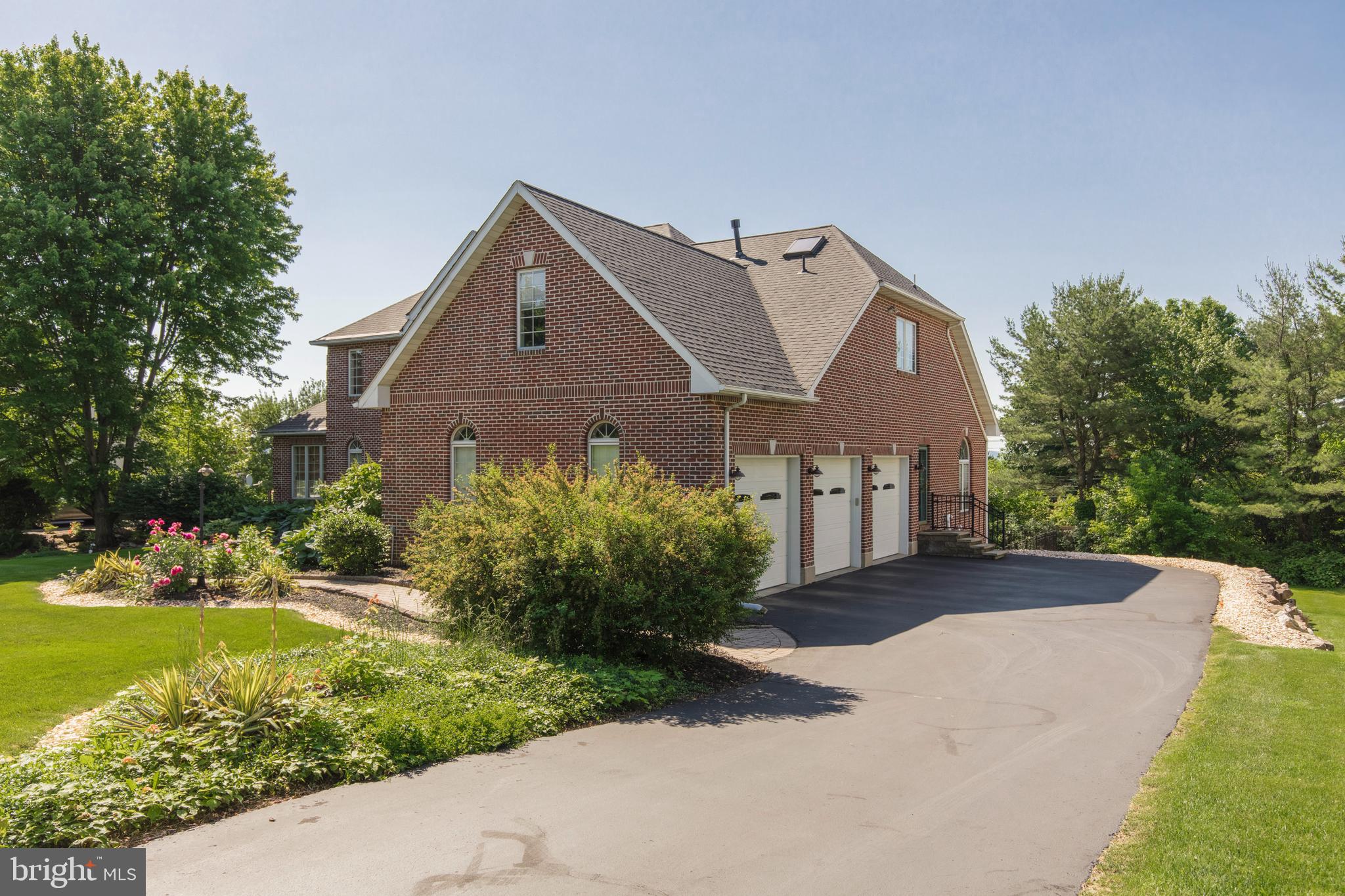 1634 Chestertown Road Allentown, PA 18104 - Photo 8 of 75 Gallery Image 8