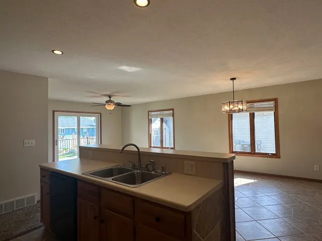 $260,000 | 2710 North Wright Road, Janesville, WI 53546