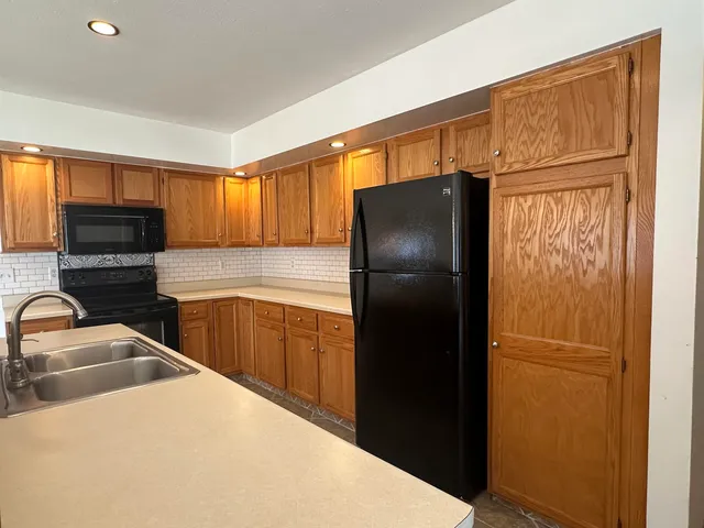 $260,000 | 2710 North Wright Road, Janesville, WI 53546