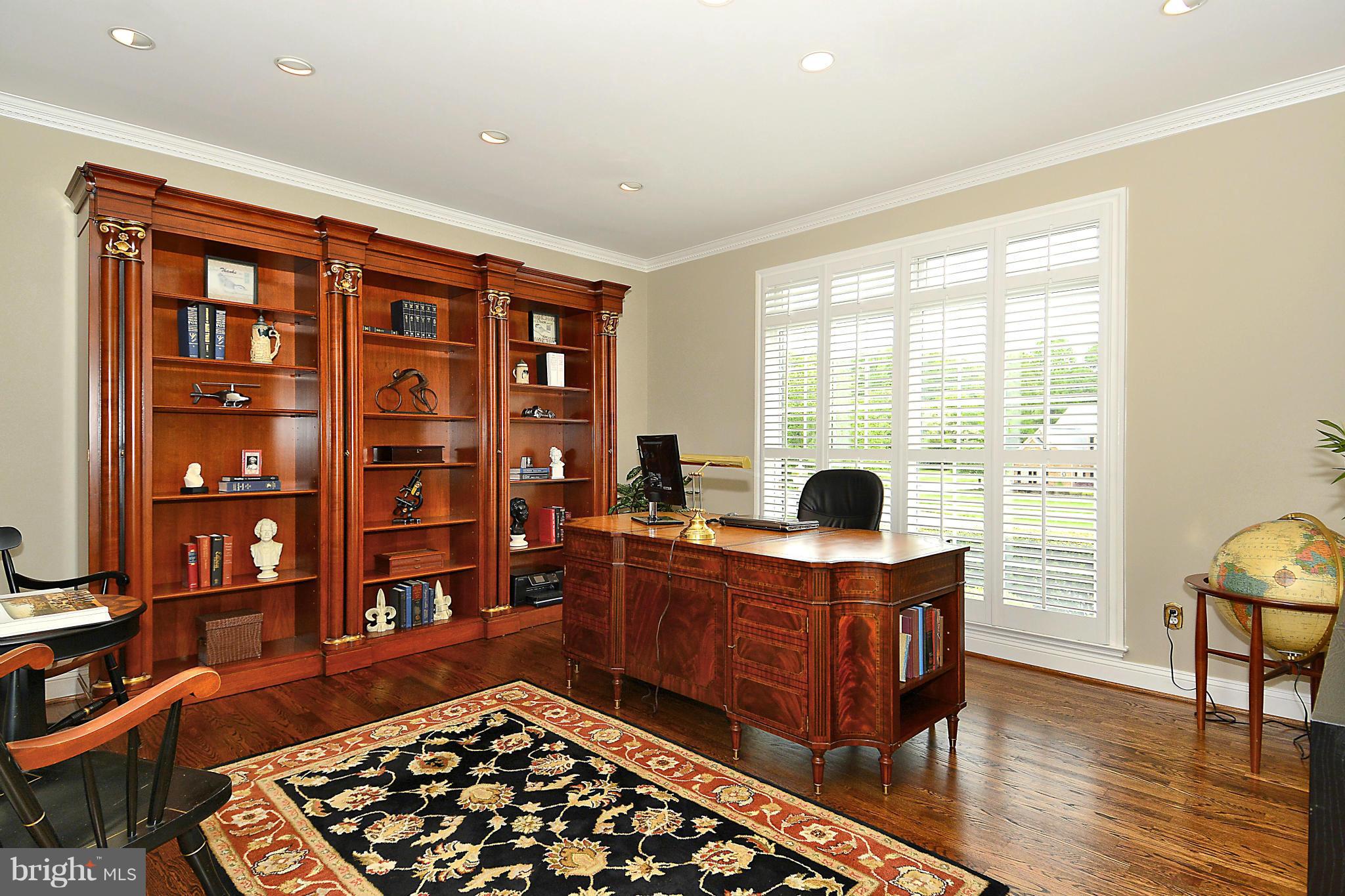 10775 Riverscape Run Great Falls, VA 22066 - Photo 11 of 30 office