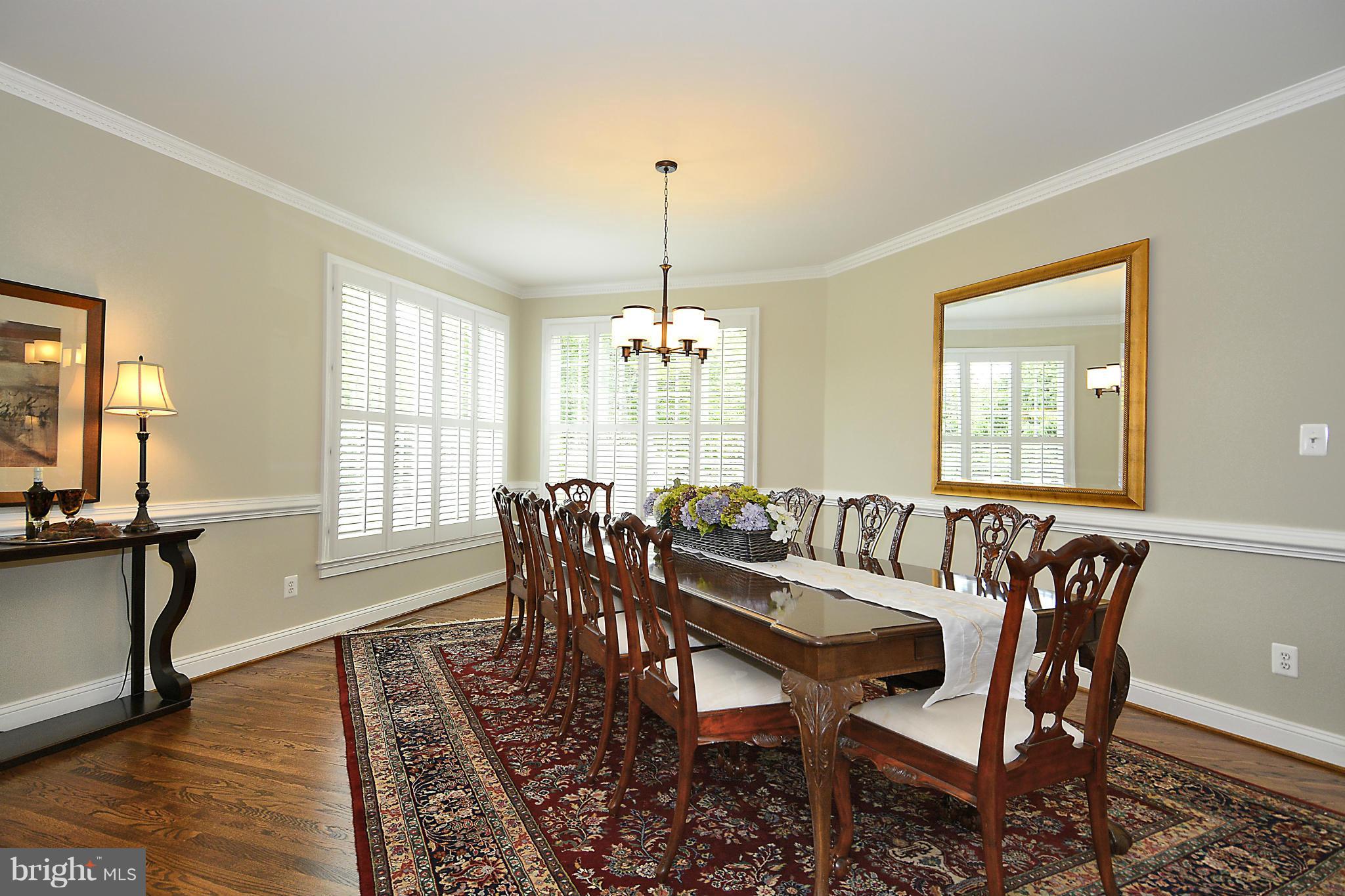 10775 Riverscape Run Great Falls, VA 22066 - Photo 4 of 30 Dining Room