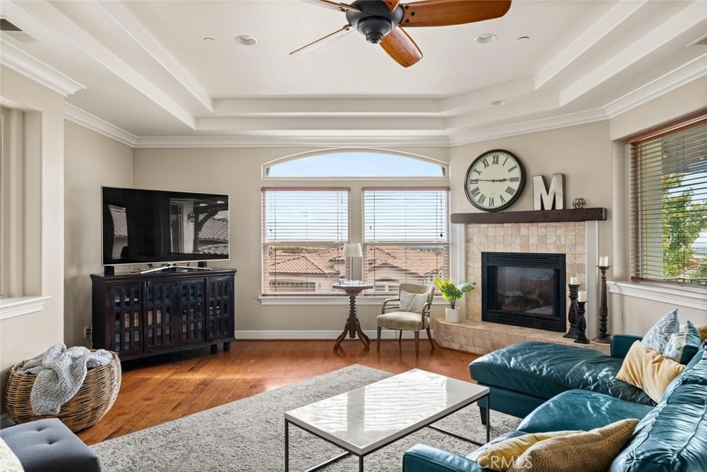 3290 Summit Ridge Terrace Chico, CA 95928 - Photo 7 of 60 Check out the amazing views from the living room!