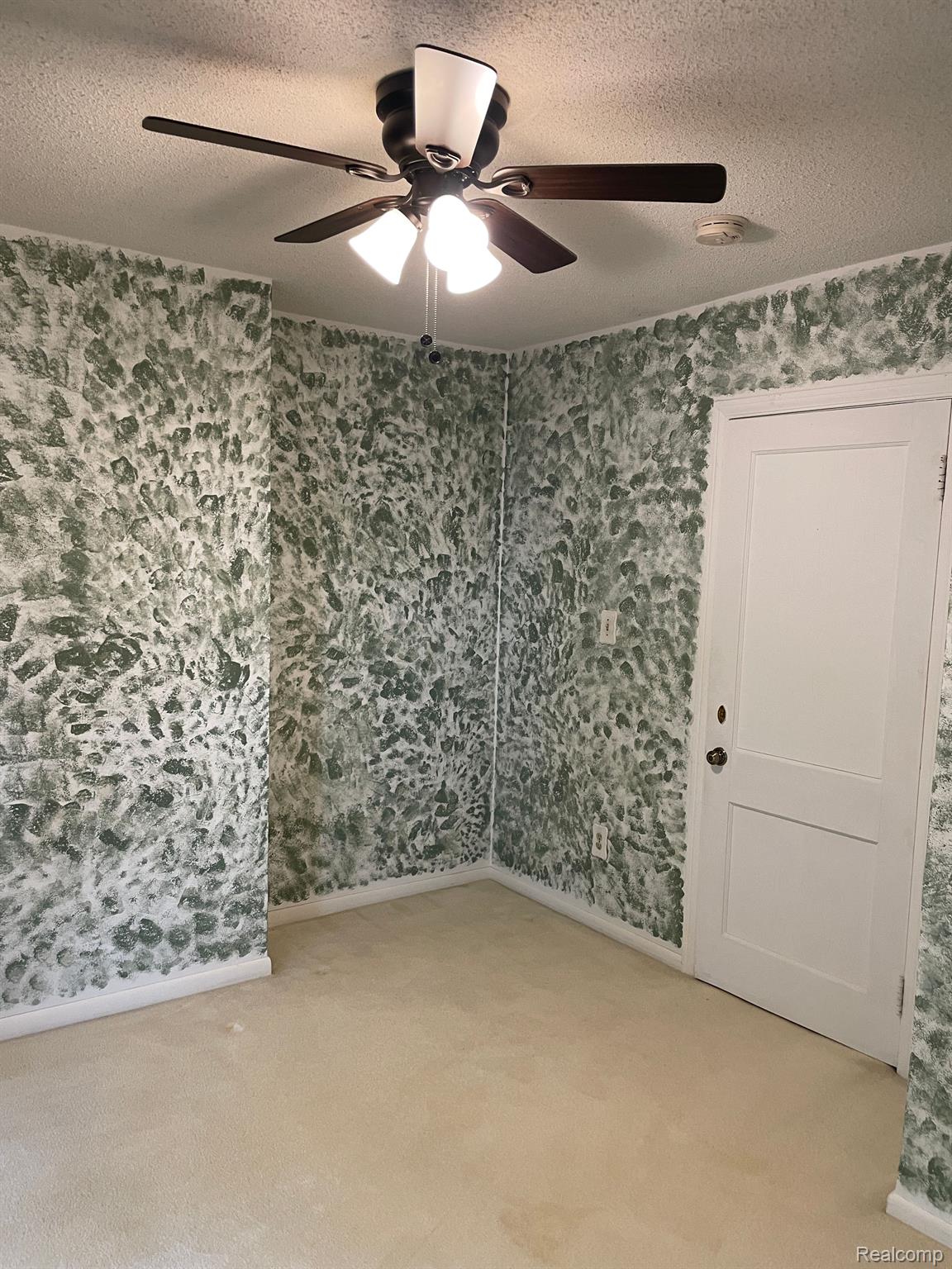 8158 Dryden Road Almont, MI 48003 - Photo 27 of 62 Bedroom