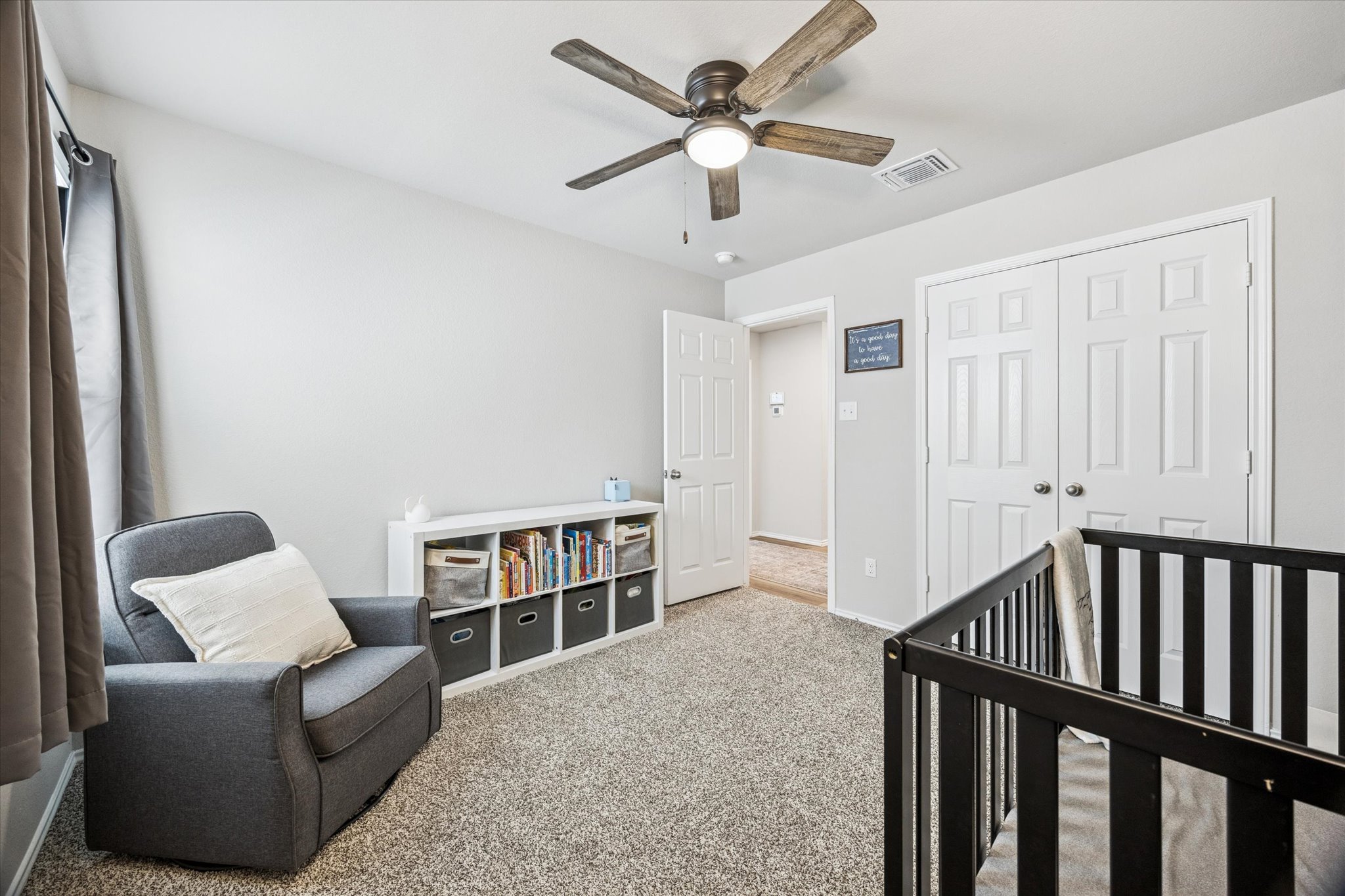 8902 Alabama Avenue Temple, TX 76502 - Photo 22 of 37 a living room with furniture and a window