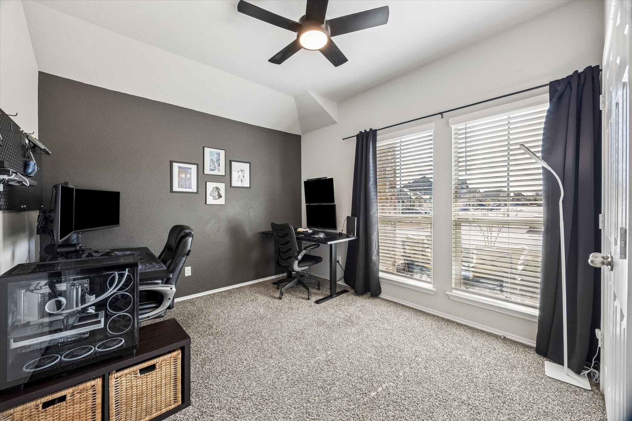 8902 Alabama Avenue Temple, TX 76502 - Photo 6 of 37 a view of a livingroom with workspace and a window