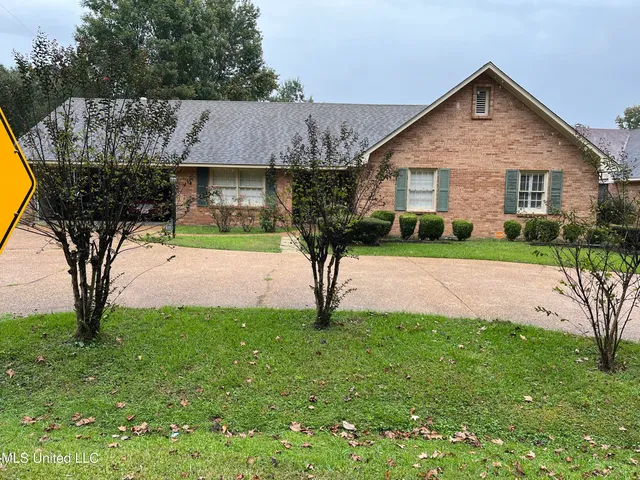 $197,000 | 810 Colonial Circle, Jackson, MS 39211