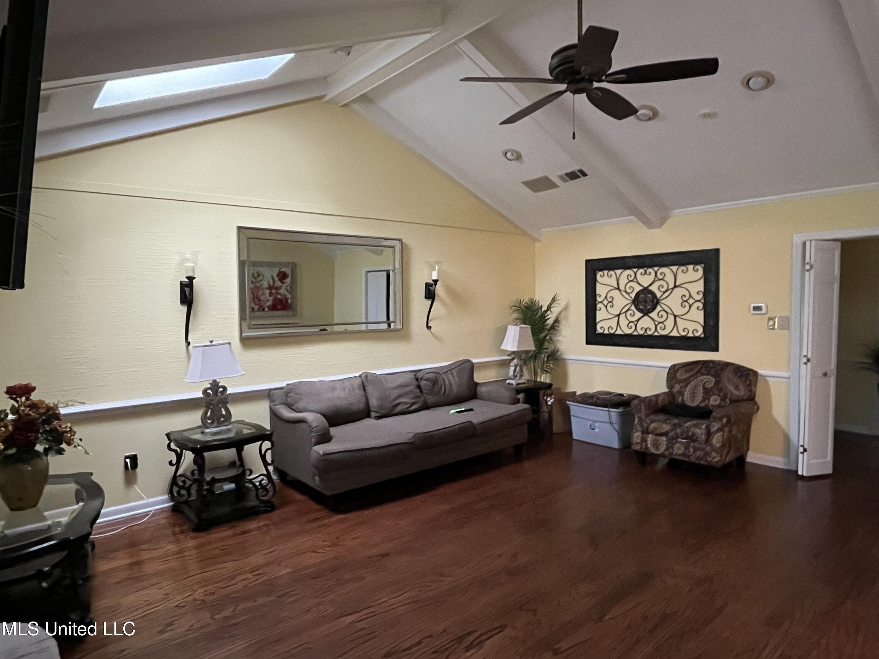 810 Colonial Circle Jackson, MS 39211 - Photo 11 of 34 IMG_0525