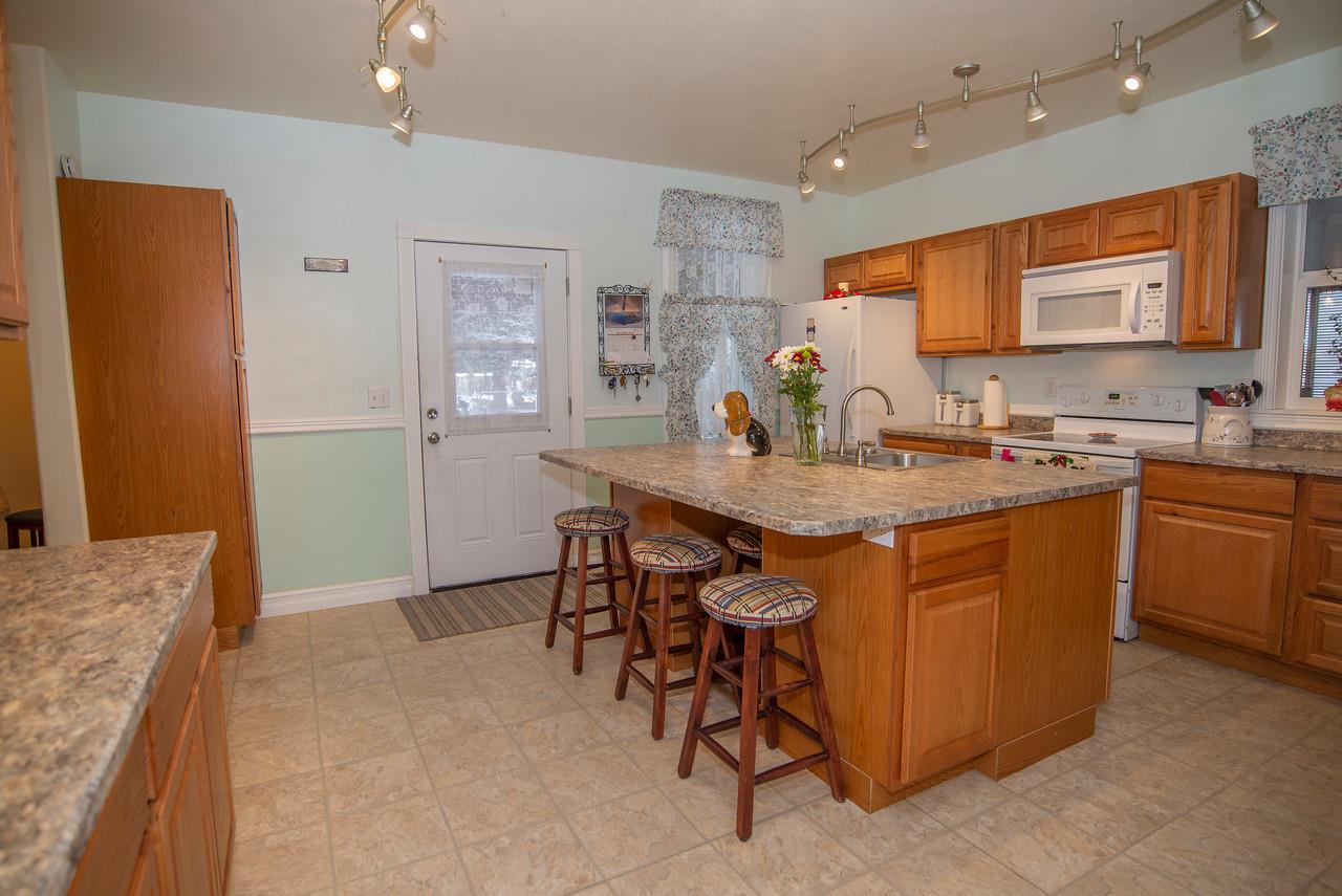 255 Broadway Avenue Reardan, WA 99029 - Photo 7 of 20