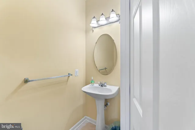 $810,000 | 6 Beach Walk Lane, Unit LUTV, Ocean City, MD 21842