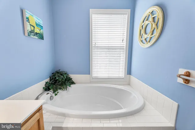 $810,000 | 6 Beach Walk Lane, Unit LUTV, Ocean City, MD 21842