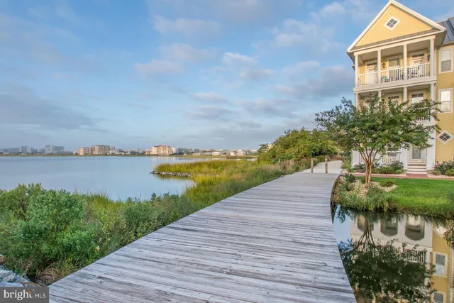 $810,000 | 6 Beach Walk Lane, Unit LUTV, Ocean City, MD 21842