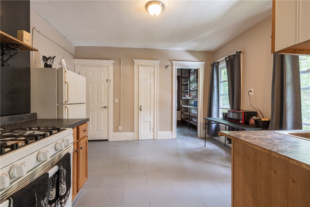 32-36 Rosedale Street Rochester, NY 14620 - Photo 16 of 23 Gallery Image 16