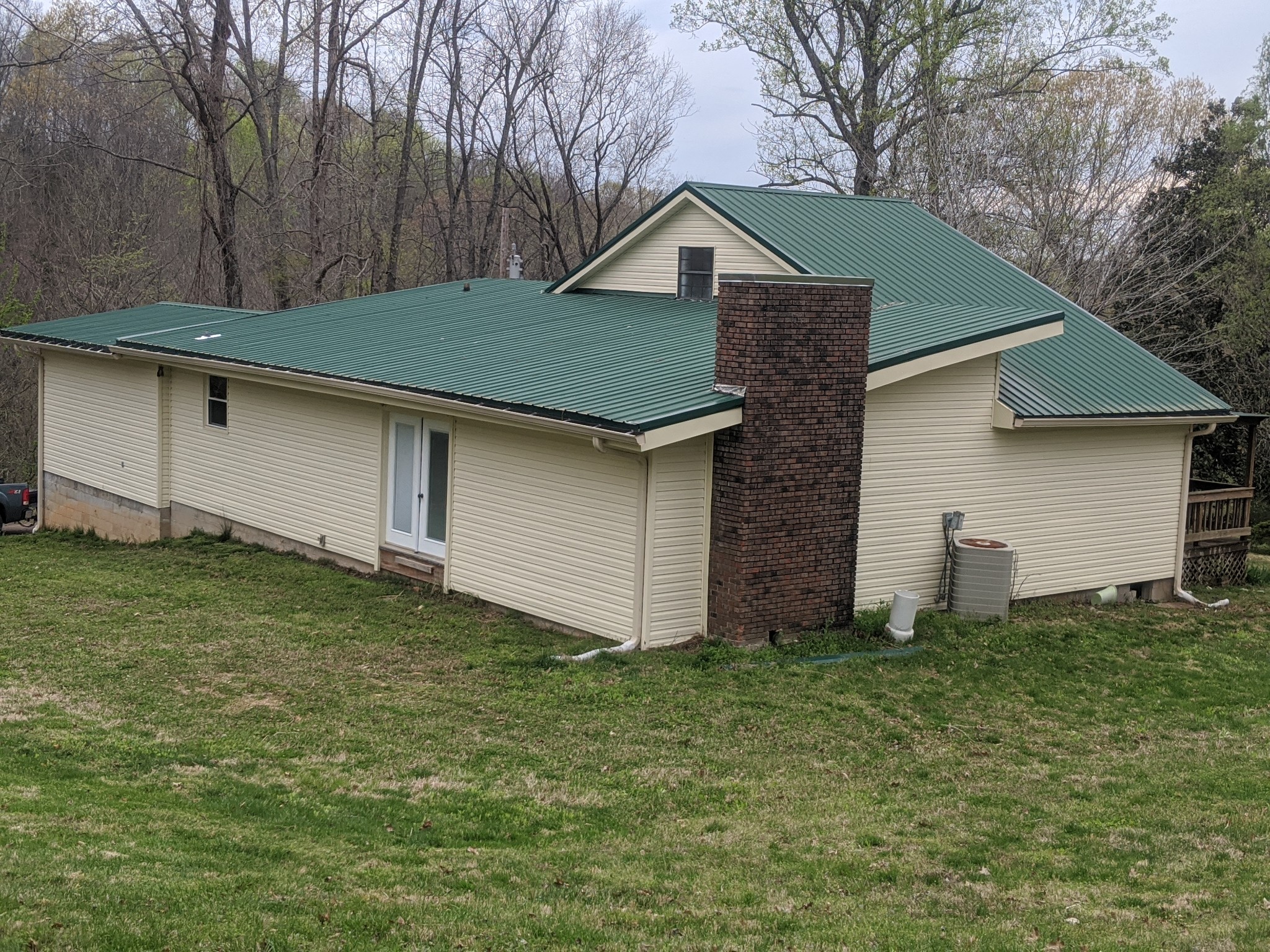 4446 Spring Valley Road Erin, TN 37061 - Photo 11 of 44 Gallery Image 11