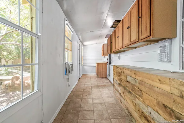 $2,150 | 18218 Scenic Loop Road, Helotes, TX 78023