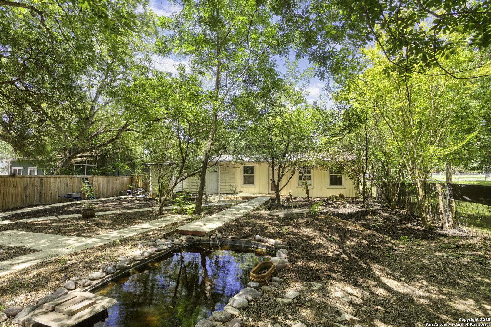 18218 Scenic Loop Road Helotes, TX 78023 - Photo 18 of 19