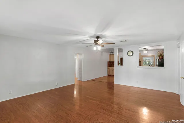 $2,150 | 18218 Scenic Loop Road, Helotes, TX 78023