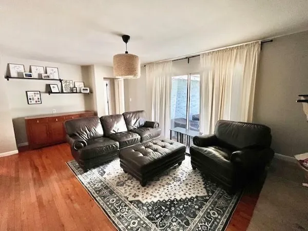 $3,500 | 3335 Annelaine Drive Southwest, Atlanta, GA 30311