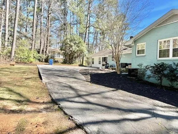 $3,500 | 3335 Annelaine Drive Southwest, Atlanta, GA 30311