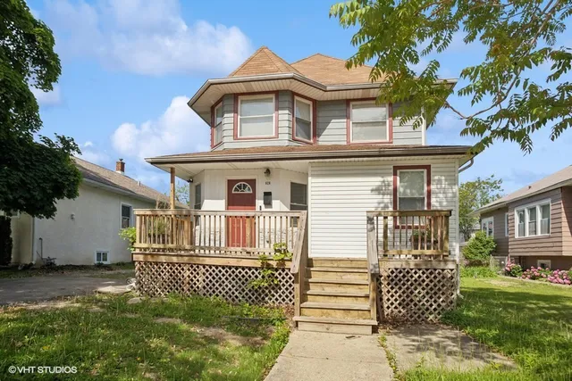 $324,000 | 628 South 15th Avenue, Maywood, IL 60153