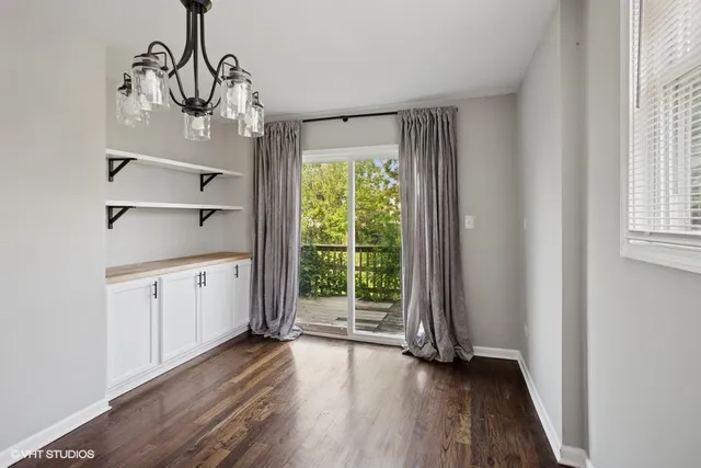 $324,000 | 628 South 15th Avenue, Maywood, IL 60153