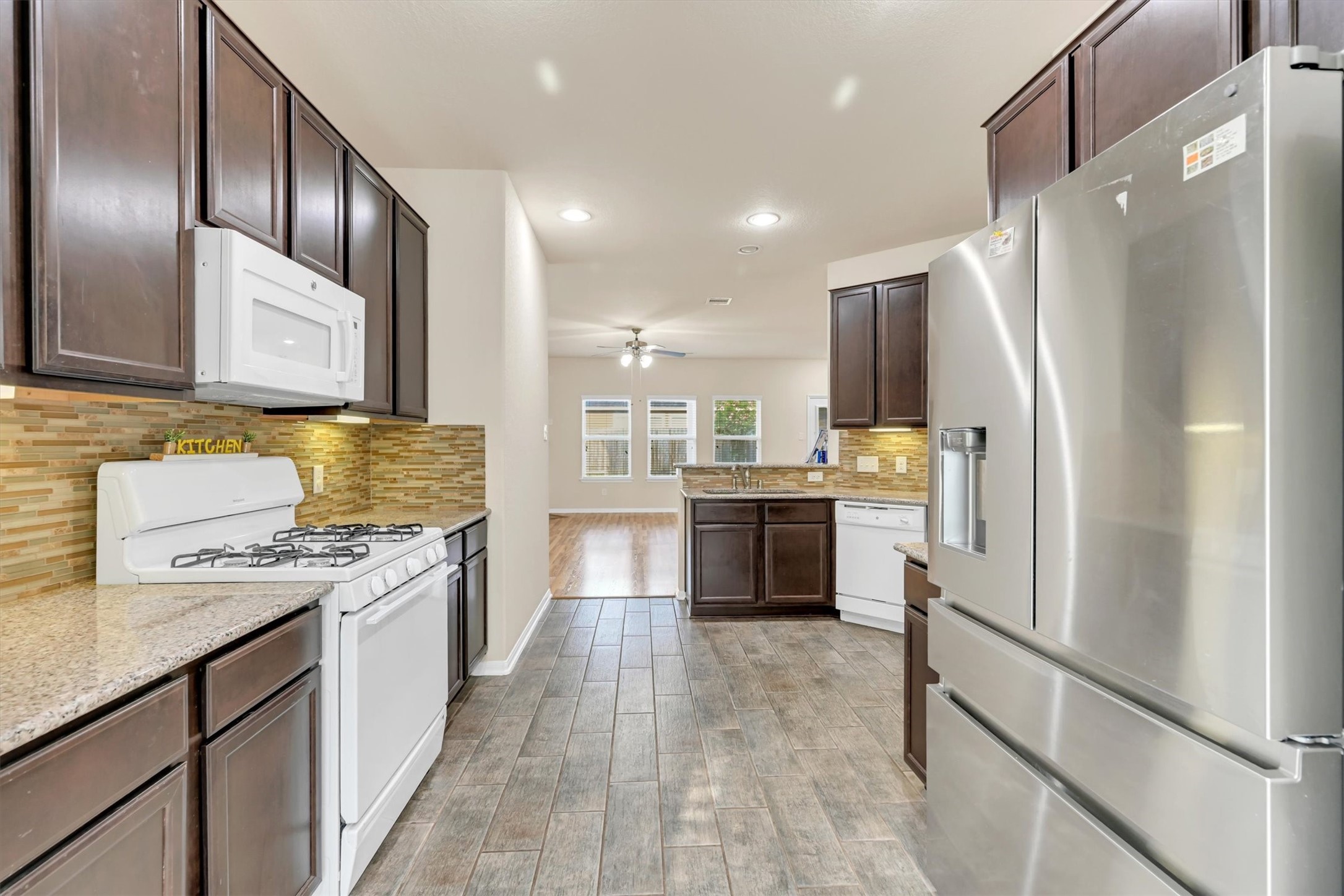 10615 Chestnut Path Way Tomball, TX 77375 - Photo 11 of 31