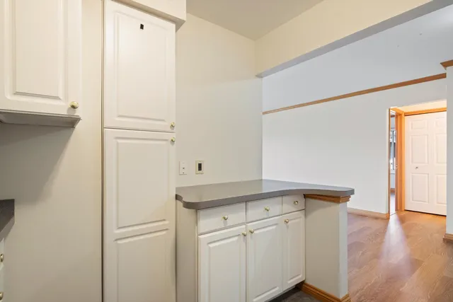 $1,150 | 29516 Bobrich Street, Unit 20, Livonia, MI 48152