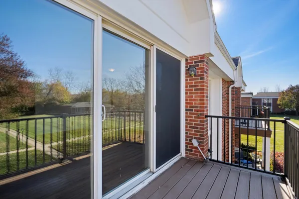 $1,100 | 29516 Bobrich Street, Unit 20, Livonia, MI 48152