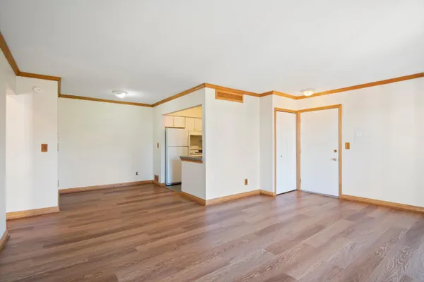 $1,100 | 29516 Bobrich Street, Unit 20, Livonia, MI 48152