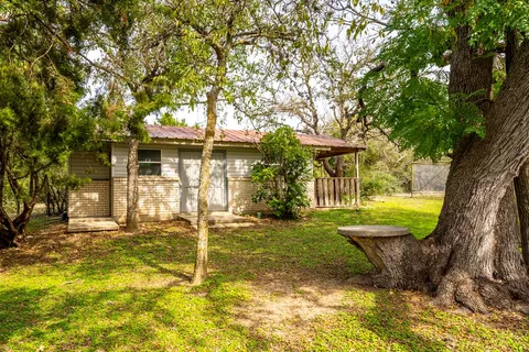 $1,250,000 | 121 B Bartel Road, Comfort, TX 78013