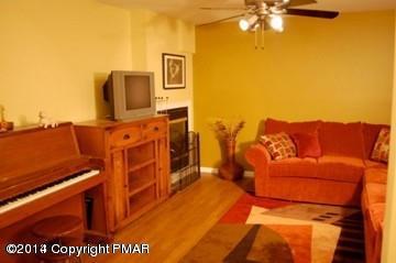 117 Michaels Run Road Stroudsburg, PA 18360 - Photo 14 of 15 a view of a balcony with furniture