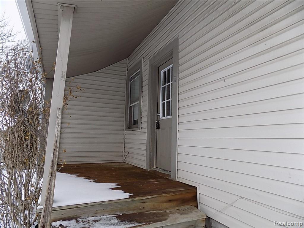 31715 West 9 Mile Road, Unit 2 Farmington, MI 48336 - Photo 2 of 10