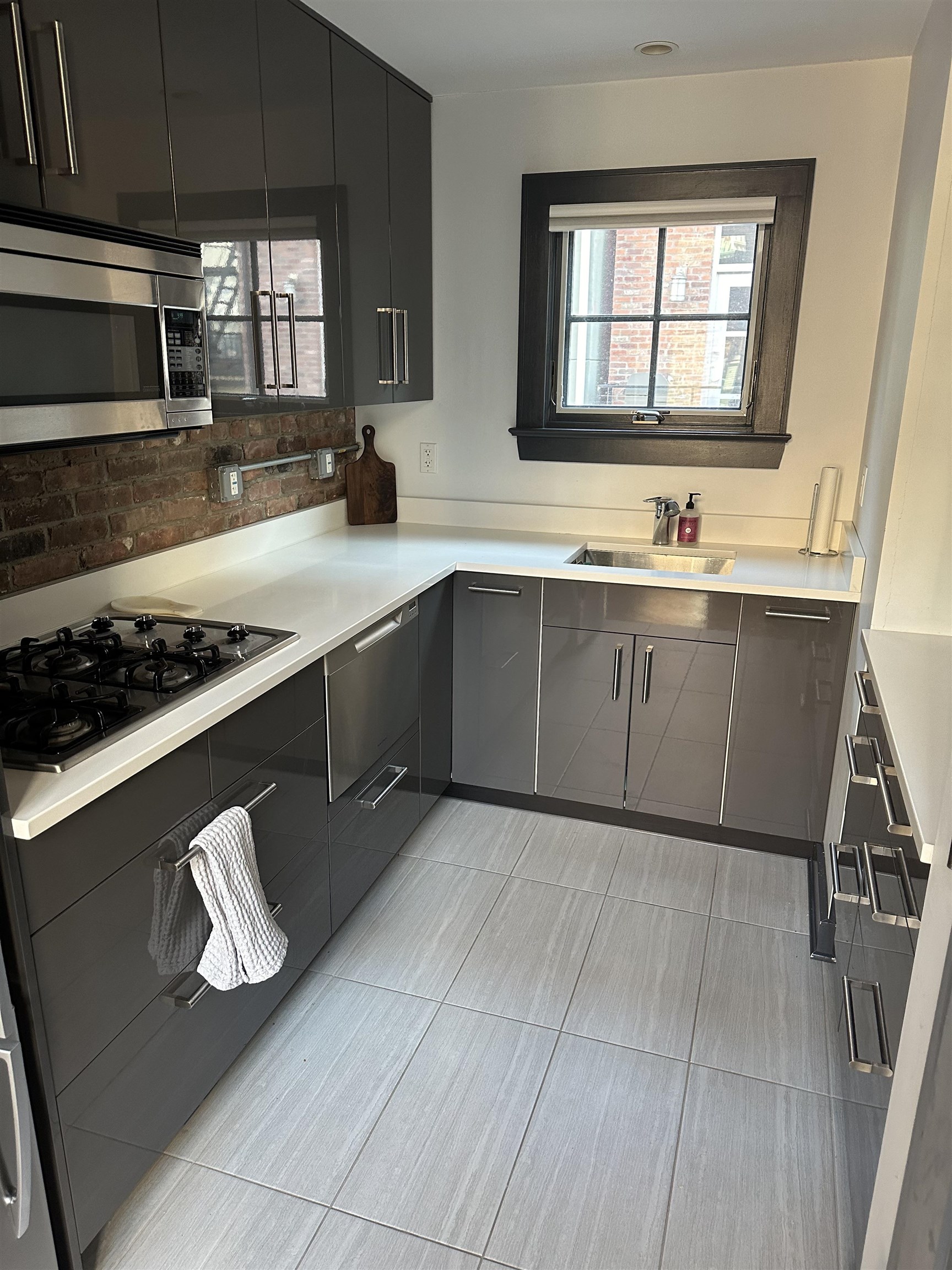 623 Court Street Hoboken, NJ 07030 - Photo 6 of 11